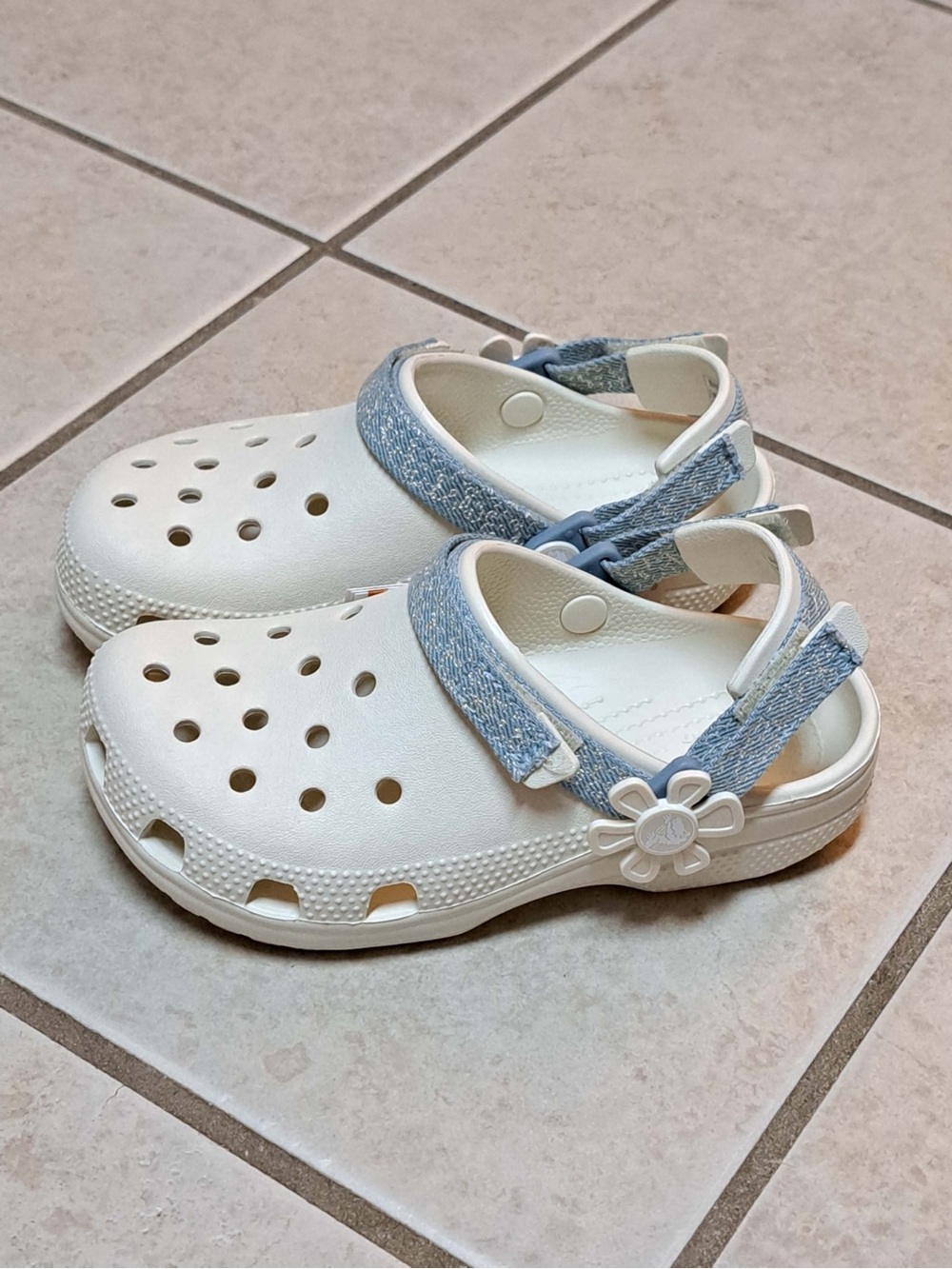 Crocs Kids' Classic Denim Flower Adjustable Backstrap Clogs - Size C12